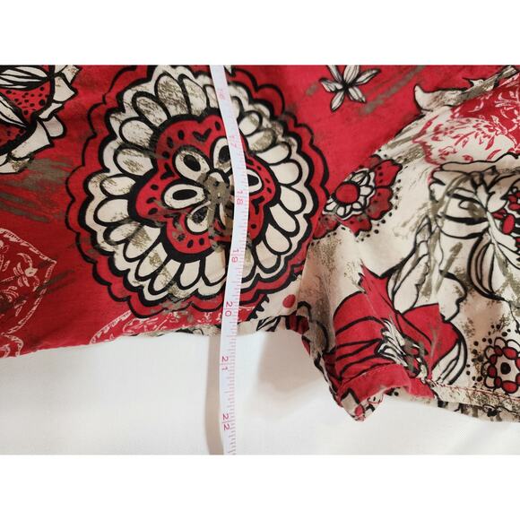 CHRISTOPHER & BANKS  TOP SIZE  L - Picture 9 of 11